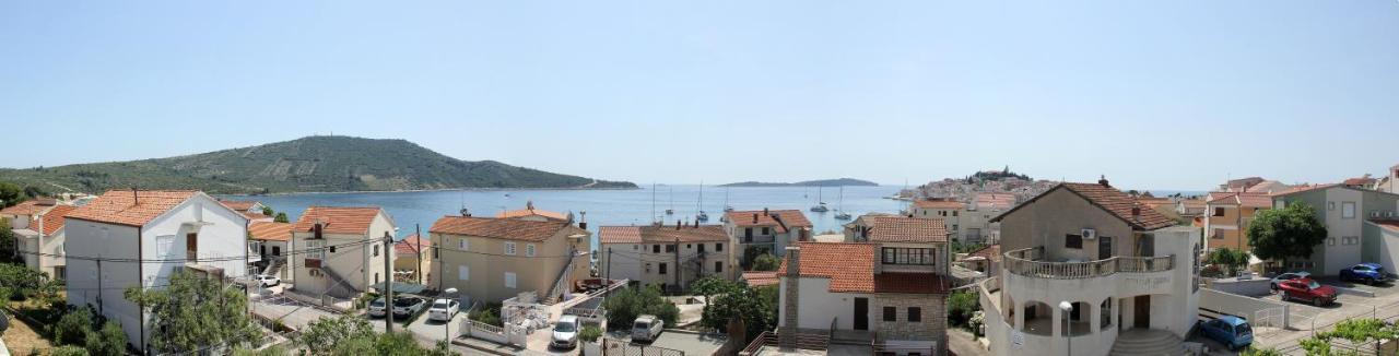 פרימוסטן Apartmani Ljubo מראה חיצוני תמונה